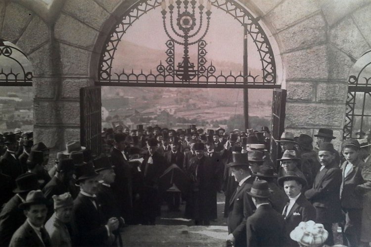 Moše Rafael Atijas – Zekki effendi Rafeolović. Iz knjige “Zeki Effendi“, Elija Taubera Moše Rafael Atijas – Zekki effendi Rafeolović. Iz knjige “Zeki Effendi“, Elija Taubera